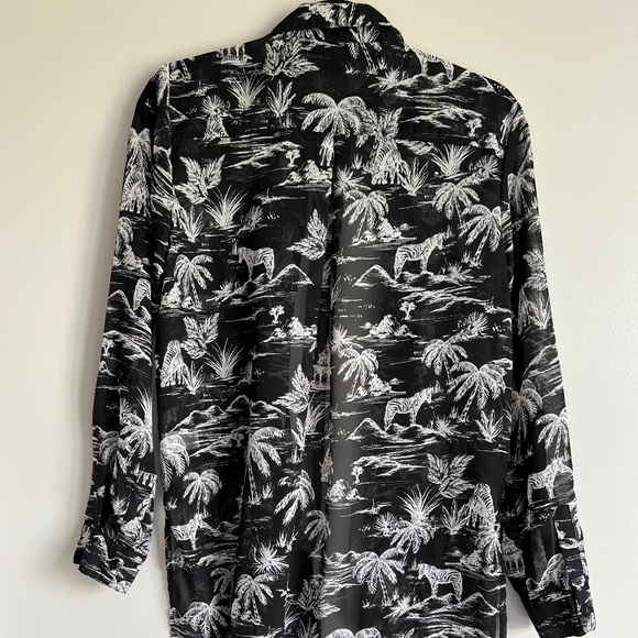 Black & White Sheer Safari Long sleeve Button Up Tunic Top - Picture 3 of 13